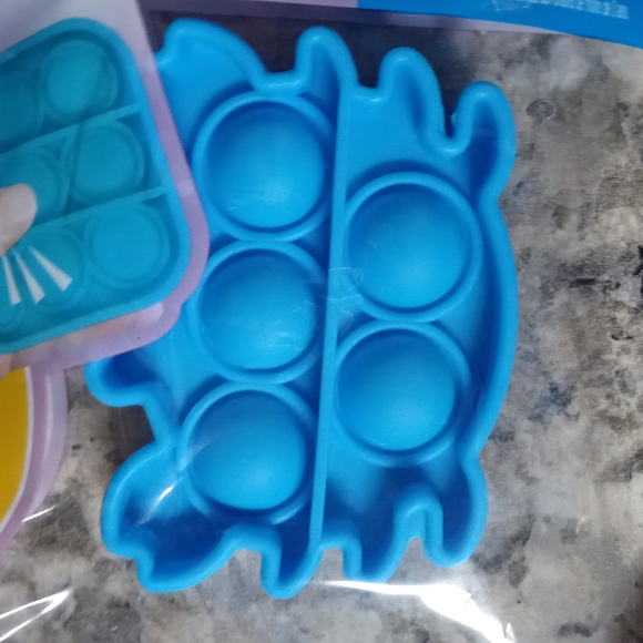 Sensory bubble pop - Picture 2 of 4